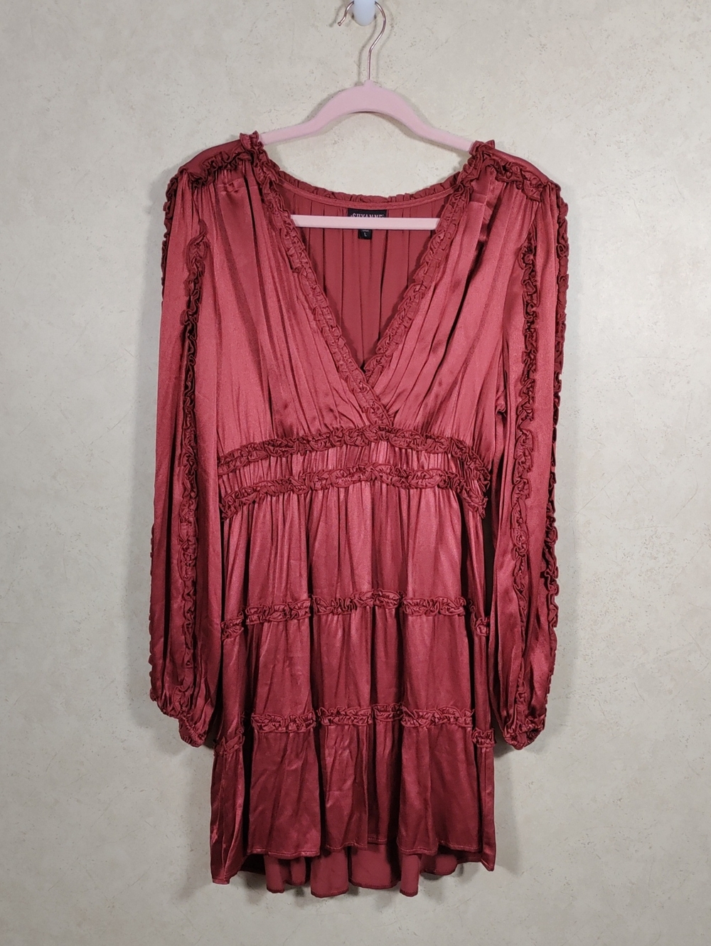 H140 Shyanne Dusty Rose Long Sleeve V-Neck Tiered Dress L